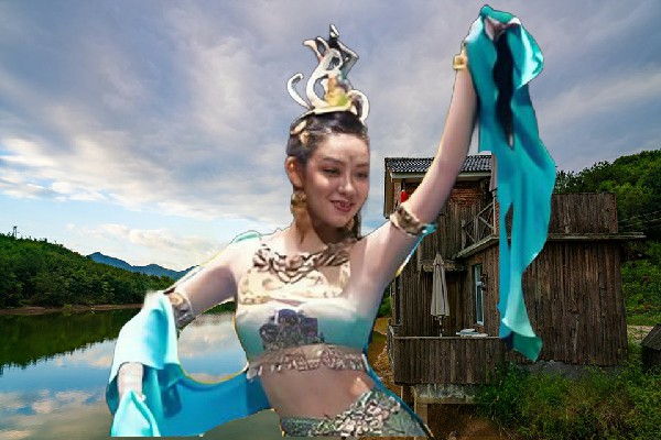 詹秋薇被评为回龙镇维拉节拍师，躺着数钱的美好日子