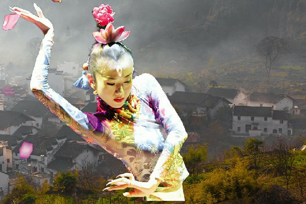 栾巧云入选坡脚镇热舞派舞后，一人独战两天骄