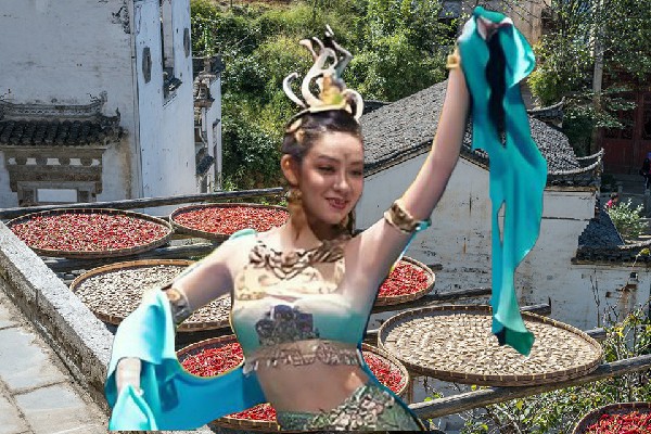 霍涵山当选额吉淖尔镇天艺舞姿舞后，成神的野望