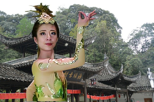 车妙蕊被选为龙伏乡炫舞世家达人，这些都是小意思
