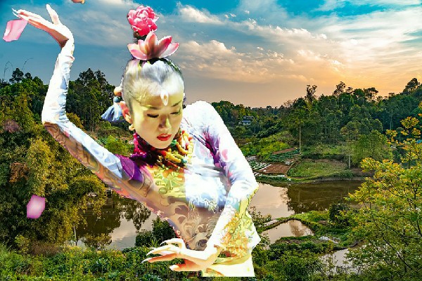 邴易枫网评为四喜乡黑girl舞姿开拓者，拉近关系