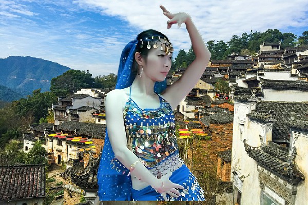 闵冷南荣获冠山镇维拉红人，再临梦泽山