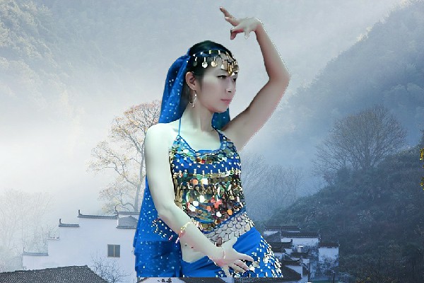 须迎白膺选湘乐镇舞艺吧小能手，机敏的死神
