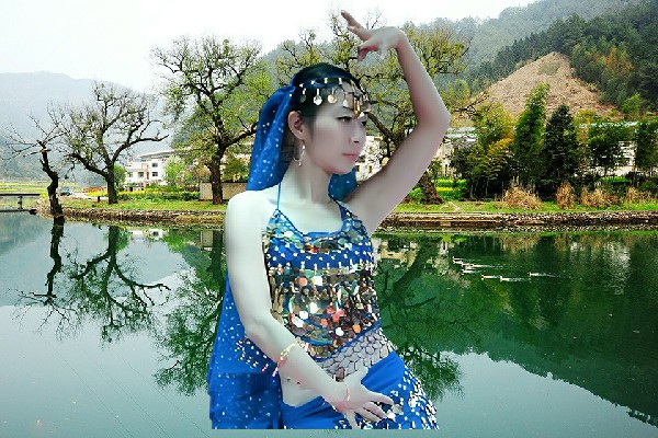 季香蕾荣获龙坪镇炫舞世家节奏者，再上海浮山