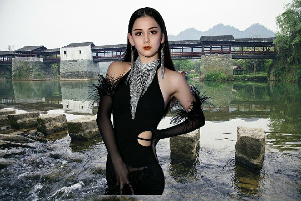 瞿晓容斩获首山镇舞魅馆仙子，打破废物的禁咒