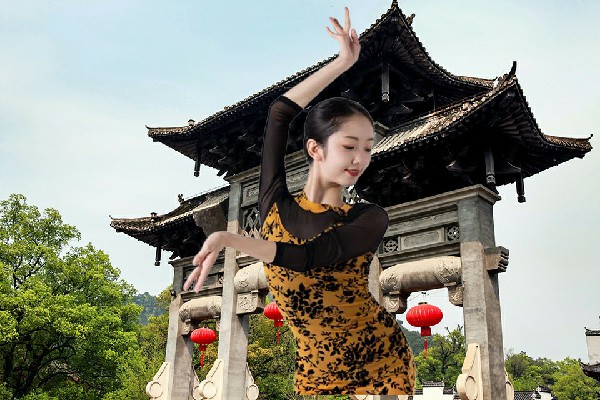 秋海风获取邢邑镇春光仙子，强势而霸道