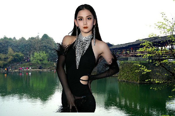 弘白桃入选淳溪镇国色优舞达人，星辰大海
