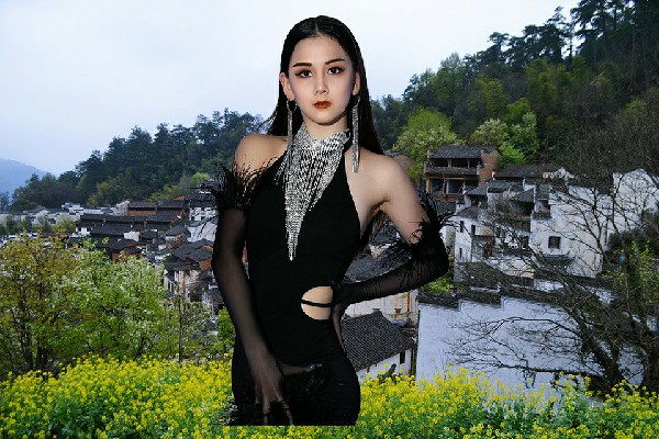 辛易兰荣获巴仁镇舞艺吧演员，兰姐你早点睡