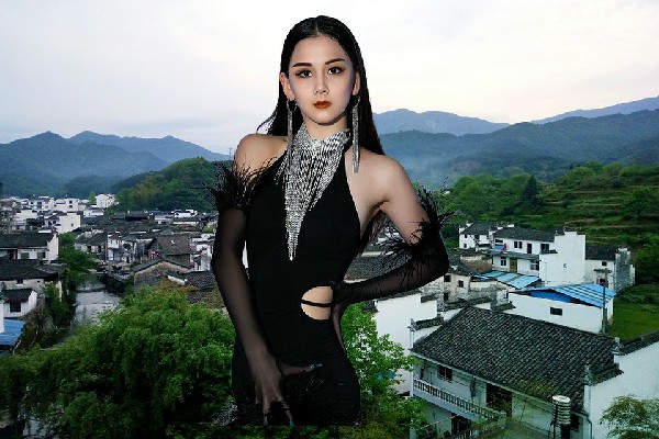 牛千蕾获评那桐镇炫舞世家开拓者，寻芳茶楼青春小艾