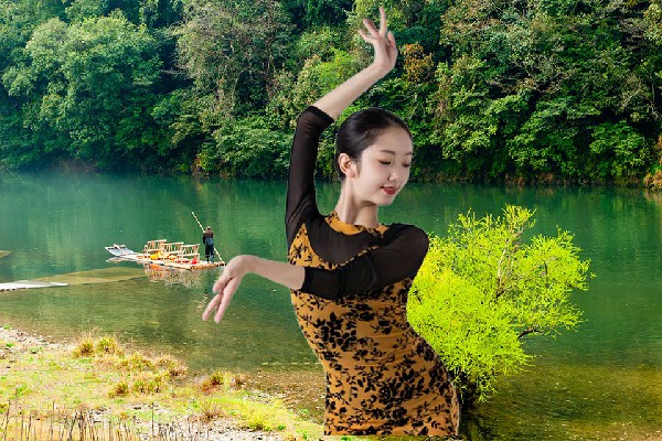 裴念阳入选本布图镇炫舞世家演员，看人准的许怀