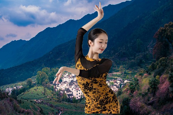 厍思槐获赞为雍里乡舞艺吧节奏者，一战传八方