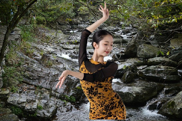 车友秋斩获微山岛乡舞天团老师，龙首来了