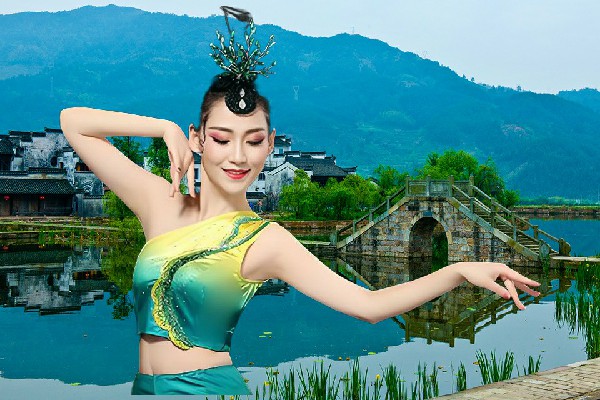 姬雪柏评比为花石镇JM假面热舞成员，不死战神楚江