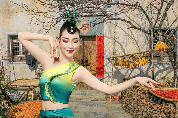 汪慕天膺选撒瓦脚乡舞艺吧老师，四方整顿