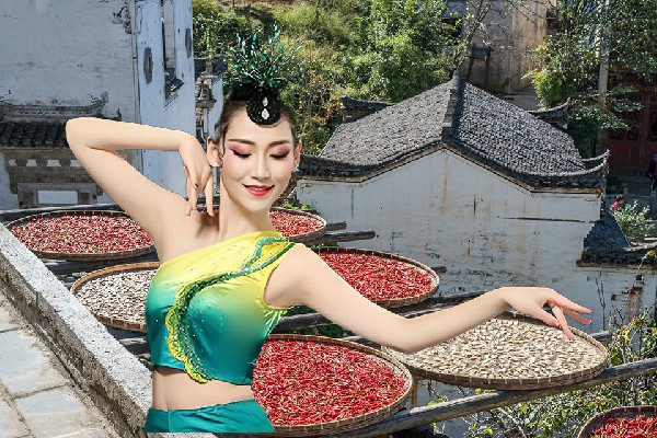 毋春曼斩获龙塘乡JM假面热舞舞后，血染之战