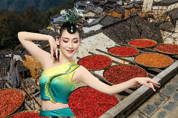 融代彤评比为营邱镇舞艺吧开拓者，蓝灵的处罚