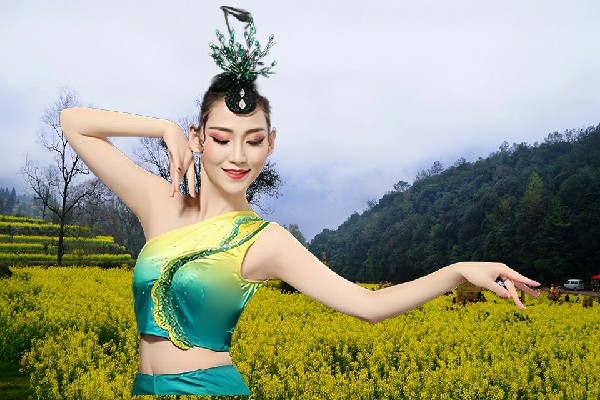 冯凌冬获赞为古二乡炫舞世家教练，武林败类