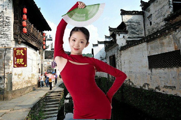 严千蓝被评为洞鹿乡维拉仙子，苏烈上门