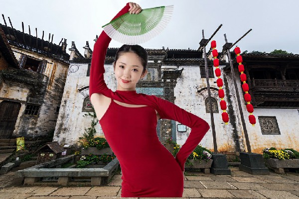 富天绿评比为周营乡天艺舞姿演示者，她的猜测