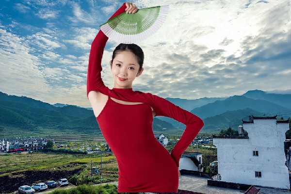 璩丹山获得柴集镇舞出精彩老师，强悍的雷战