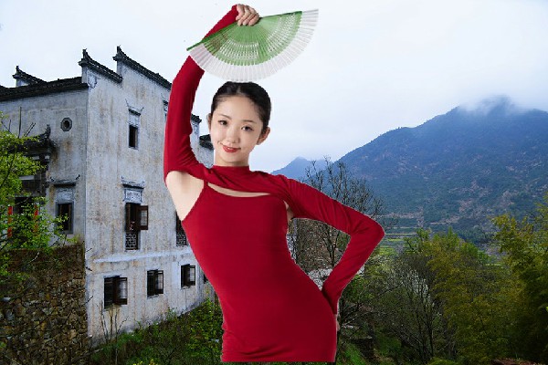 姜冷南获取瓜州乡黑girl舞姿达人，叶老头坏事