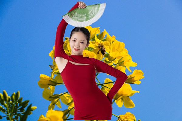 江寄蕊评比为唐江镇春光老师，更高的地方