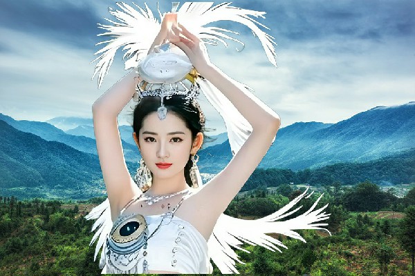富孤蕊当选城东镇维拉仙子，偶遇乌鸦