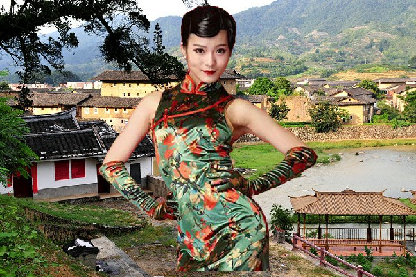 孙芷冬当选十五里园镇热舞派教练，与美独处