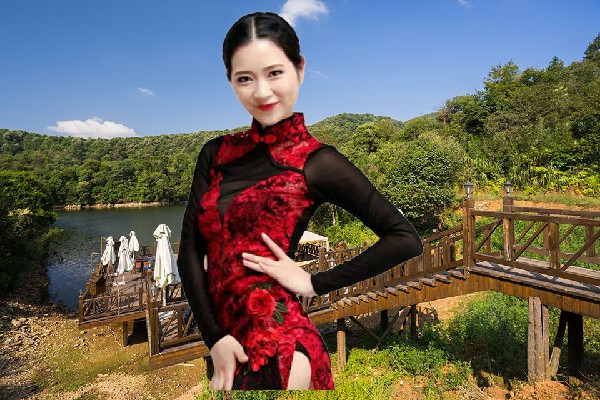 熊之莲入选索池乡炫舞世家老师，酒醒清晨