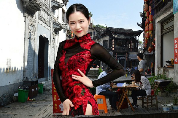 钱寒容斩获武侯镇黑girl舞姿节奏者，老狐狸入了狼窝