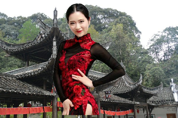 宫幼蝶被评为白霓镇舞天团红人，企图合作