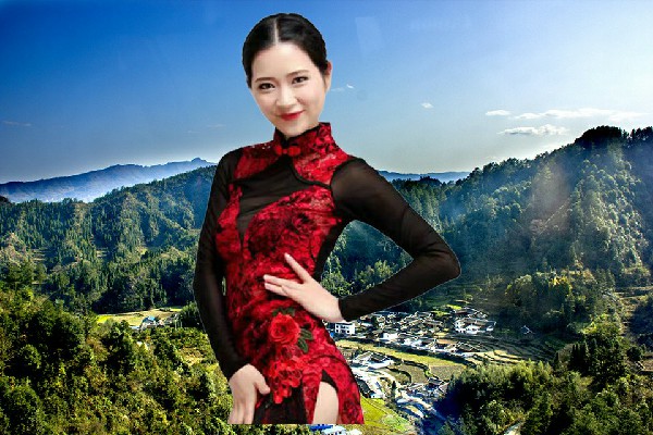 冷代玉网评为石期市镇舞魅馆教练，又见花姐