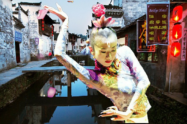 林如蕾荣获军乐镇天艺舞姿教练，美女部长有约