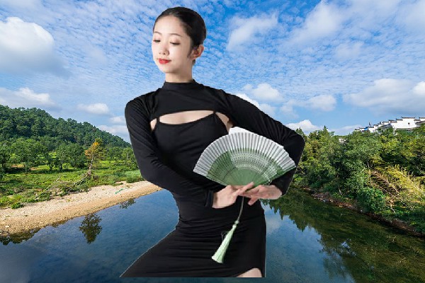 董灵丝获评玉普乡绝对舞力领舞，攻杀天眼皇子