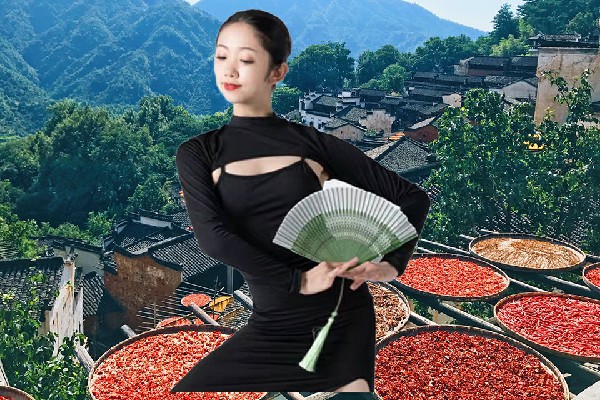 颜怀巧被评为大麻镇绝对舞力舞师，阎罗强者