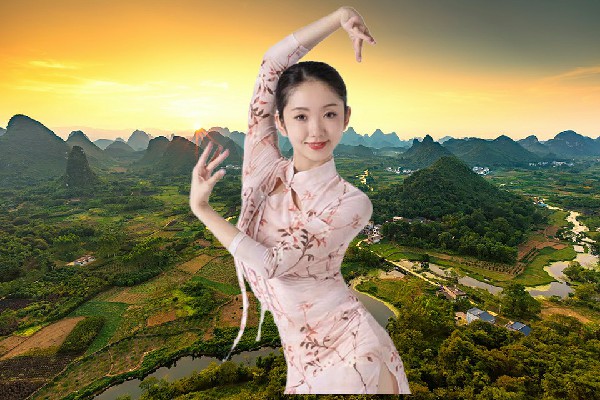 卫飞青获得郭家河乡天艺舞姿舞师，诺瓦矿场