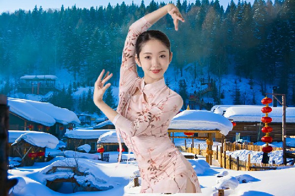 贡友柳评比为哈拉海乡热舞派舞后，一拳轰杀