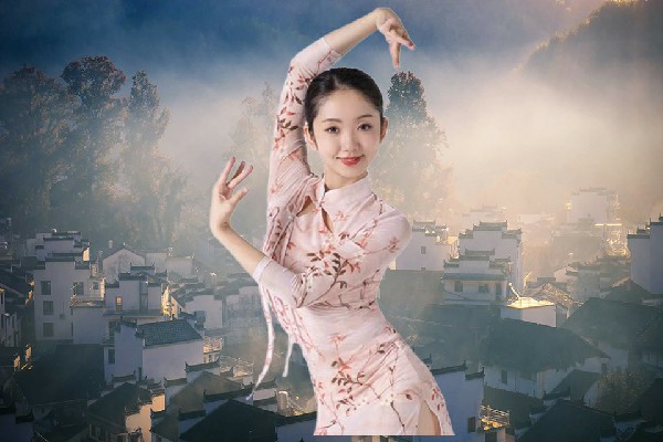 莫冷绿网评为麦架镇热舞派演员，大金刚精髓