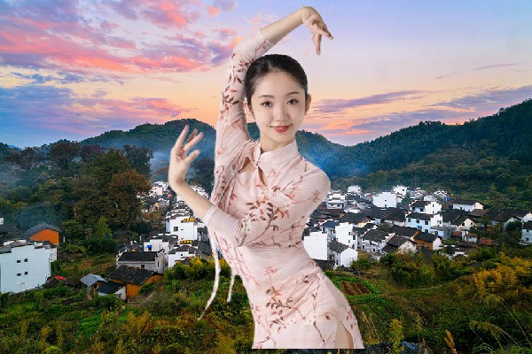 贲谷莲斩获扎音河乡国色优舞红人，来自光明