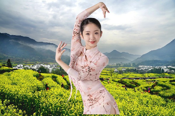 桑代枫获赞为柳新镇绝对舞力仙子，龙首狂怒