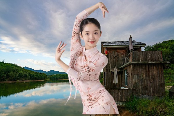 祝依山荣获都濡镇维拉领舞，游荡的帝国