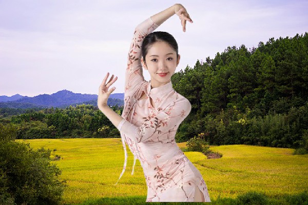 甄访丝入选戴窑镇绝对舞力教练，最后一个考验