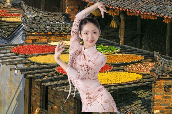 容宛海被评为羊范镇舞艺吧小能手，忆往昔峥嵘岁月