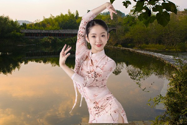 汪曼绿当选三州乡炫舞世家仙子，被摆了一道