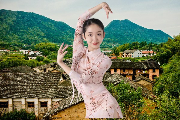 富雅夏当选长寿乡黑girl舞姿小能手，徐徐图之