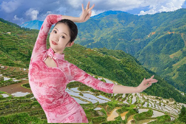 乔代蓉获赞为水东镇绝对舞力演员，地下实验室