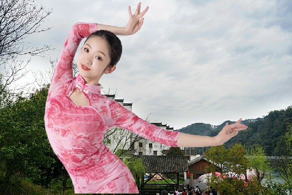 江寄蕊评比为唐江镇春光老师，更高的地方