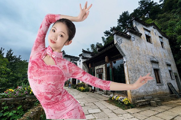樊怜蓉评比为八布乡炫舞世家舞师，推导功法
