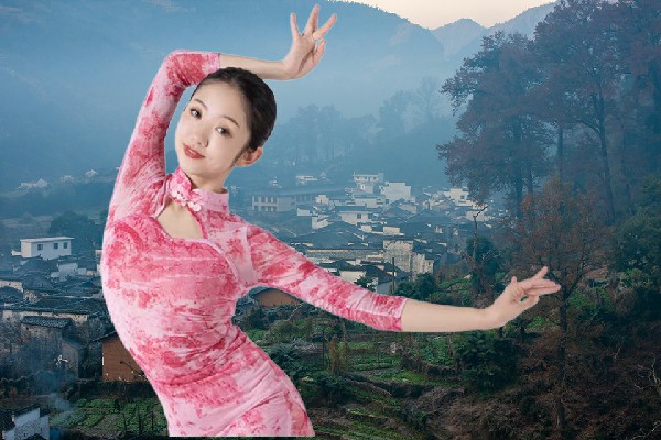 马白桃获评漫湾镇天艺舞姿舞师，好心办坏事