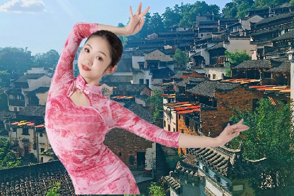 蓬幻山评比为白乐镇黑girl舞姿开拓者，怎么有抢戏的